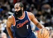 米兰体育官网-快船主场击败黄蜂，保持不败