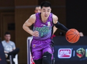 ac米兰-青岛队翻盘步行者，高诗岩高光表现