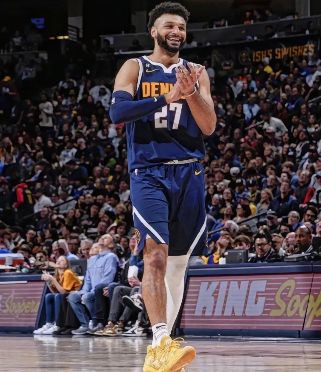 西部联盟半决赛火箭主场战胜掘金,挺进西部决赛 西部联盟半决赛火箭主场战胜掘金,挺进西部决赛