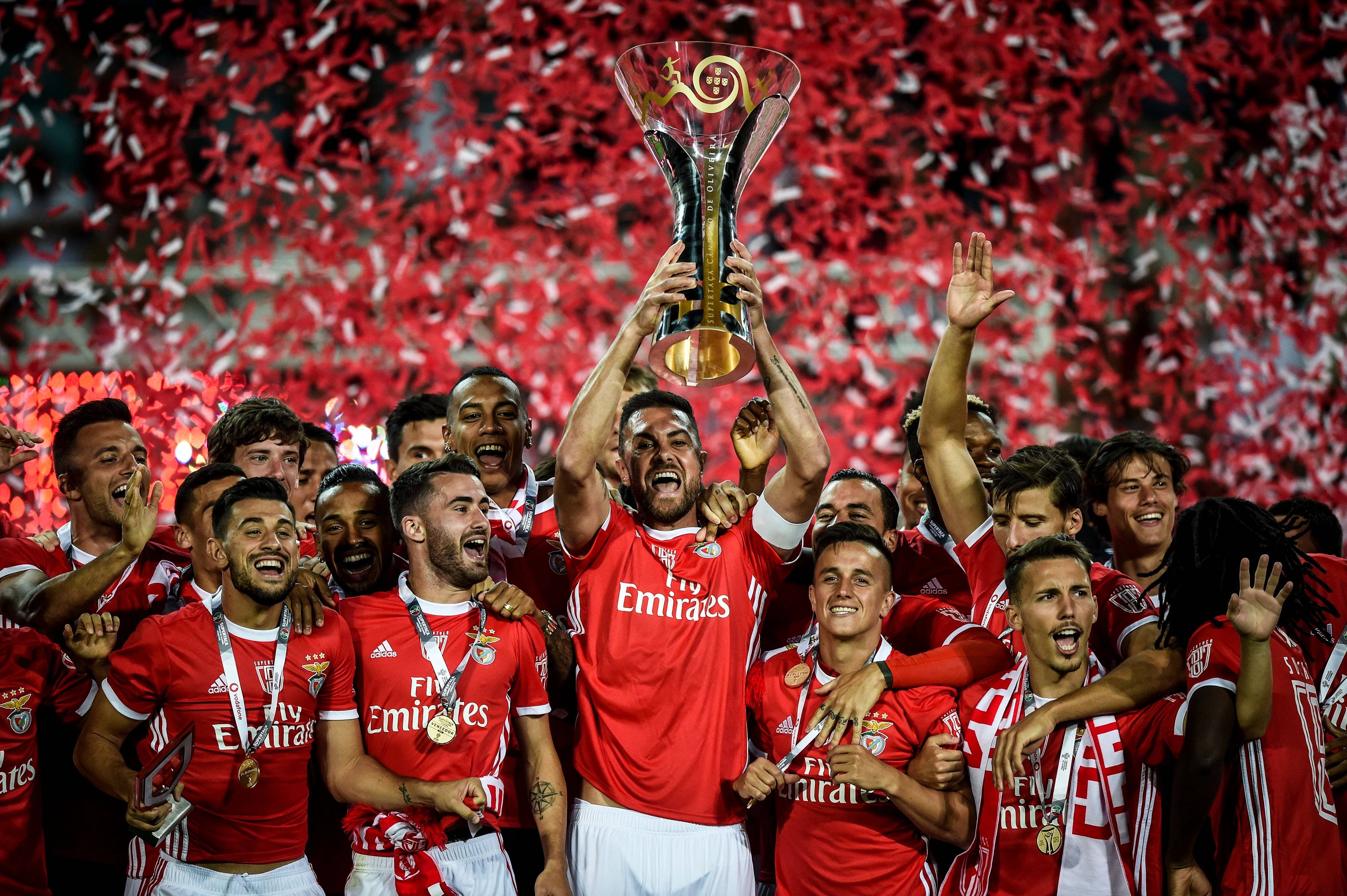 克罗地亚国家队备战预选赛心态良好，全力以赴备战