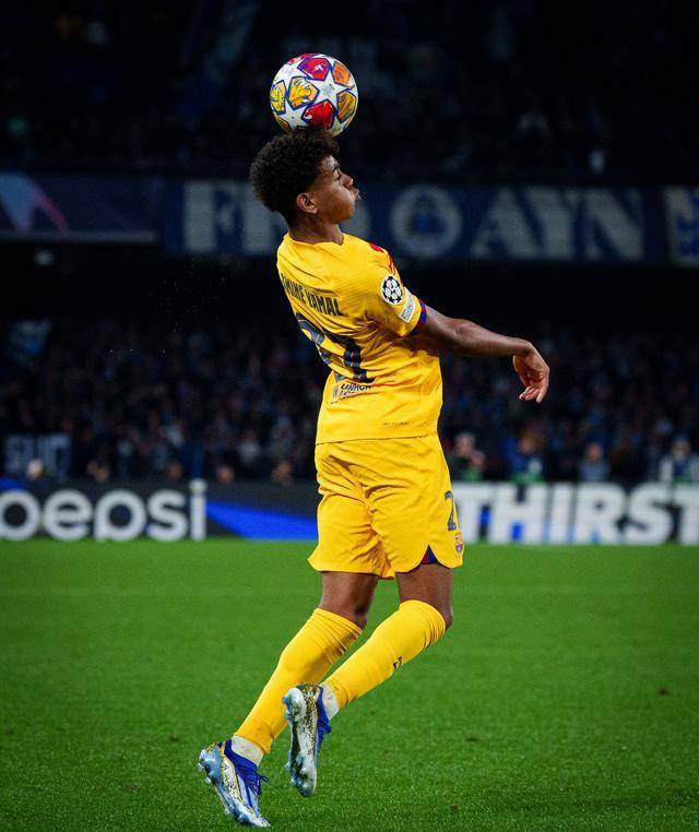 罗瑟汉姆客场失利,遭遇积分滑坡 罗瑟汉姆客场失利,遭遇积分滑坡