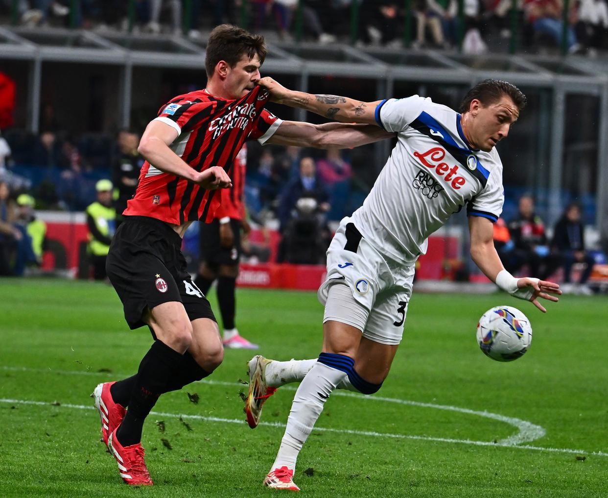 关于荷兰阿贾克斯主场战胜亚特兰大的信息 关于荷兰阿贾克斯主场战胜亚特兰大的信息