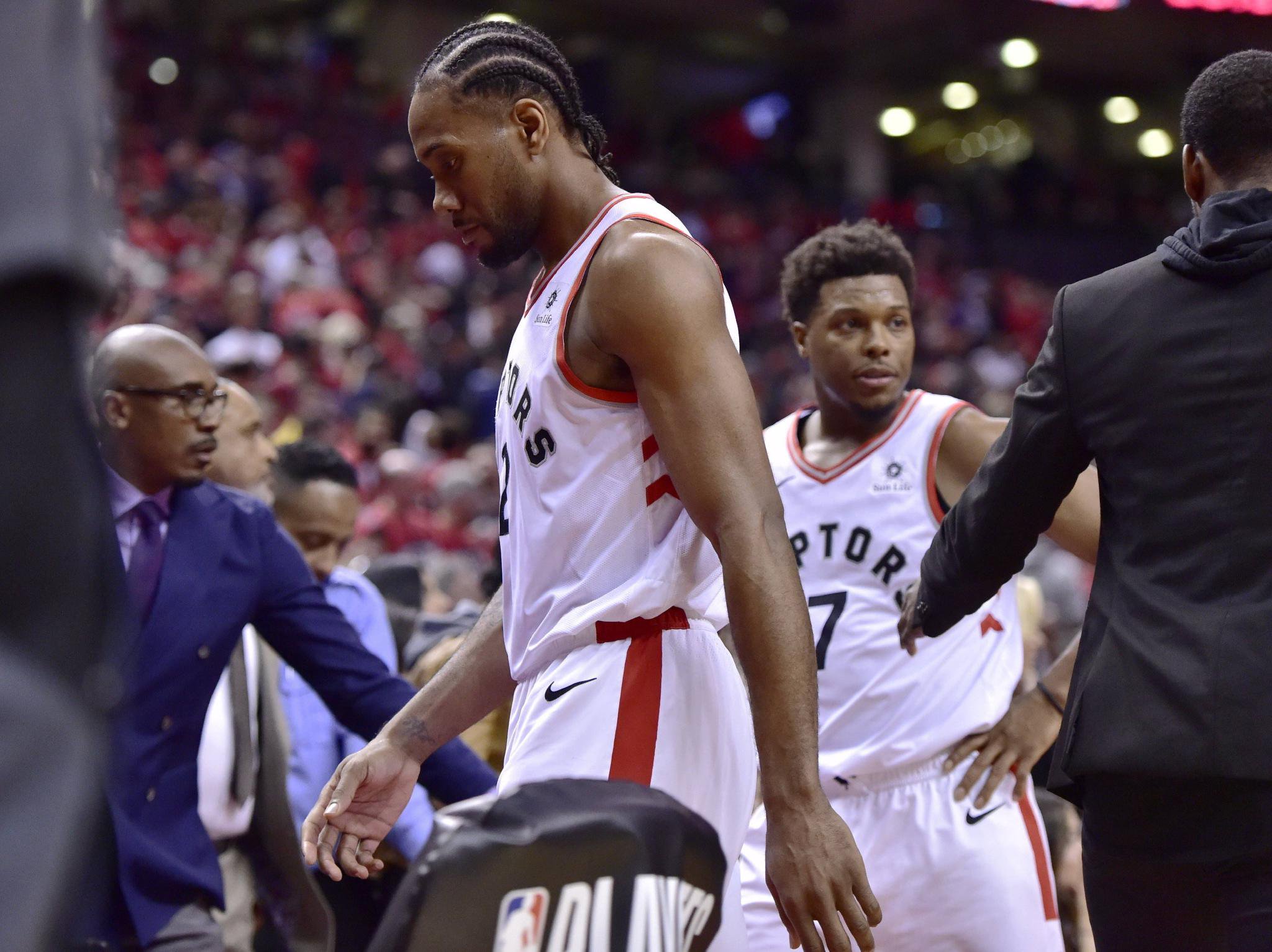 猛龙胜出,伦纳德连续火力全开 猛龙胜出,伦纳德连续火力全开