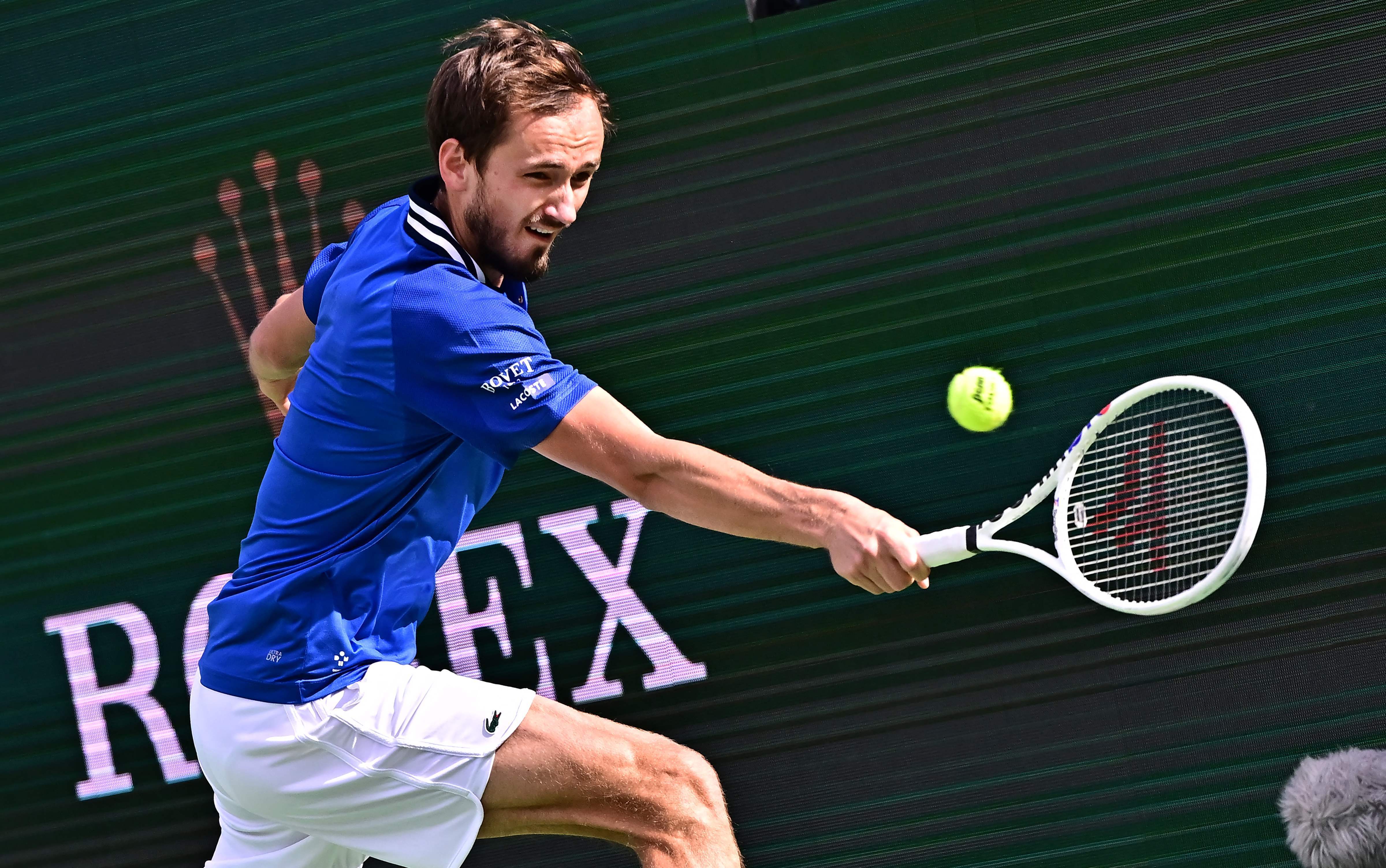 欧洲网球队鏖战世界网球队,梅德韦杰夫高光表现 欧洲网球队鏖战世界网球队,梅德韦杰夫高光表现