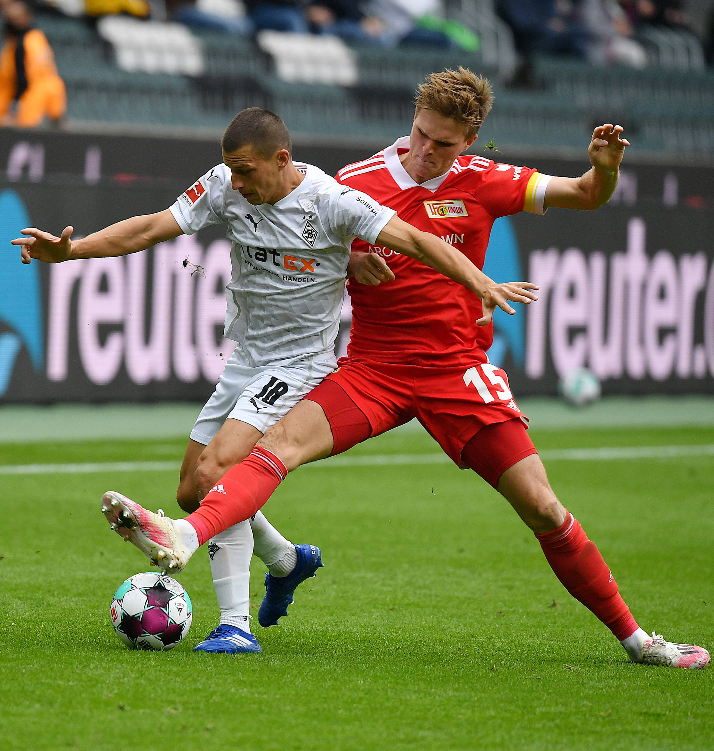 关于斯图加特客场胜出，提升士气的信息