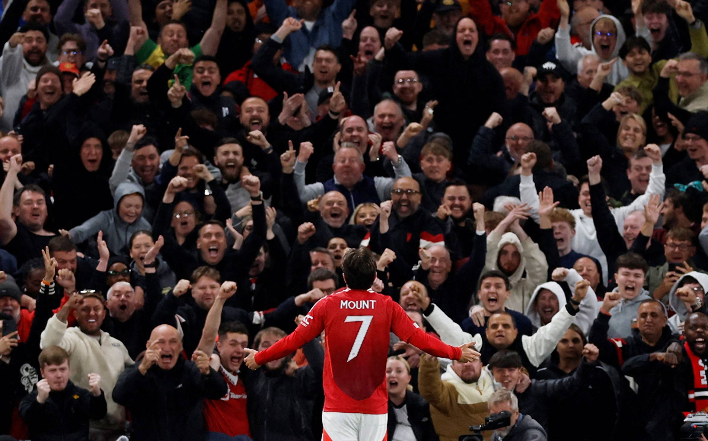 欧罗巴联赛揭幕,法国队胜出首场比赛 欧罗巴联赛揭幕,法国队胜出首场比赛