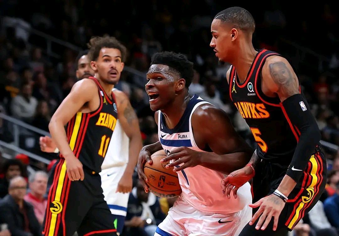 警察大胜老鹰,唐斯压哨救主 警察大胜老鹰,唐斯压哨救主