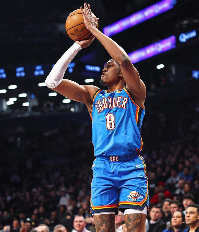 主帅战术精准，引领球队逆转胜出